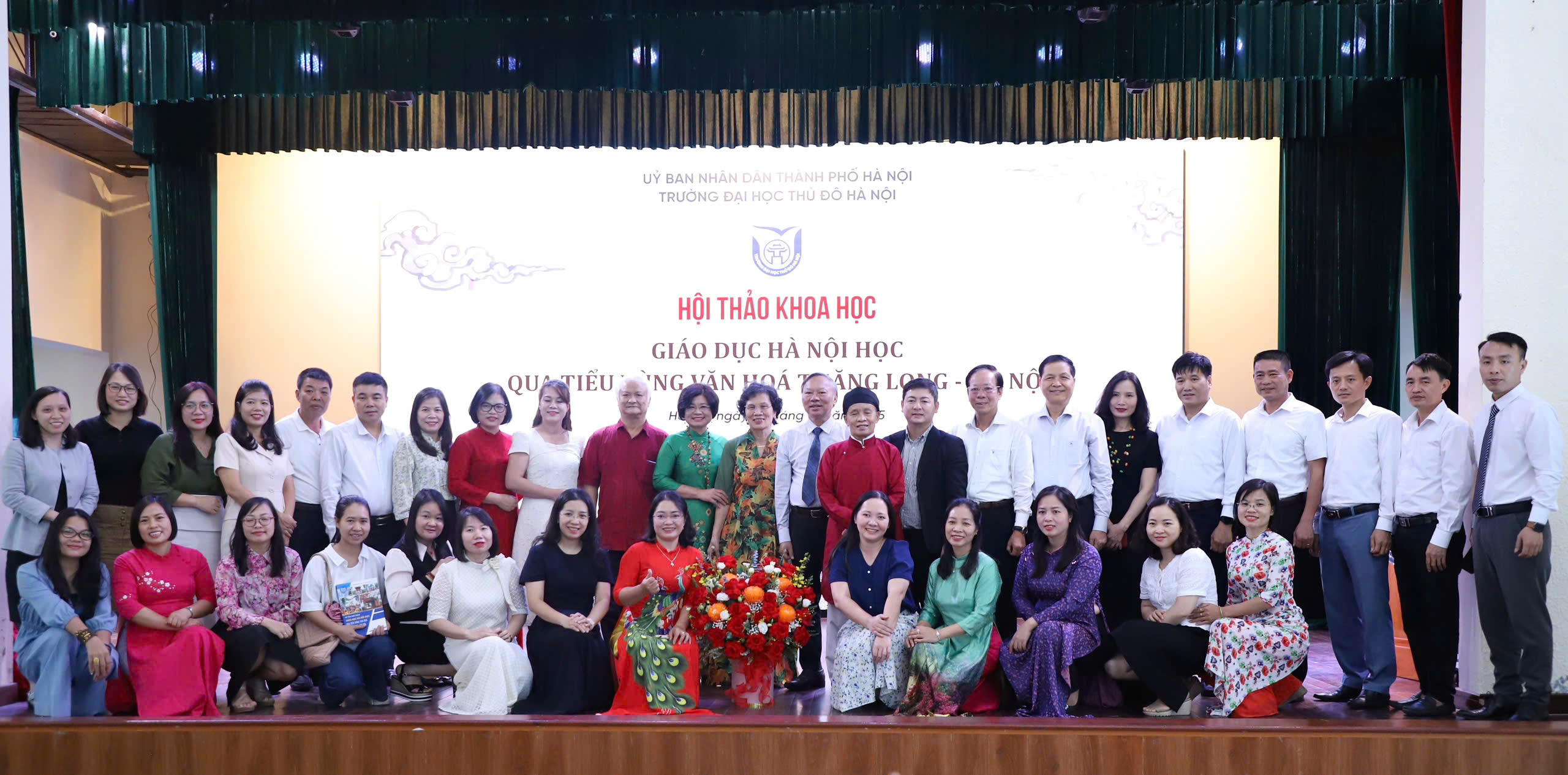 Scientific conference “Ha Noi Studies education through the cultural sub-regions of Thang Long – Hanoi”: Nurturing in the younger generation a love and pride for Hanoi