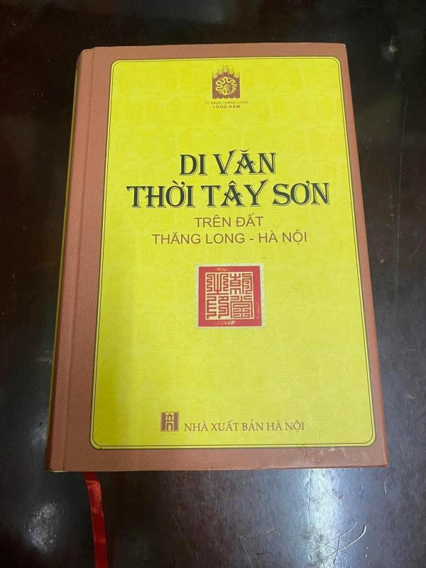 Di  văn thời Sơn Tây trên đất Thăng Long